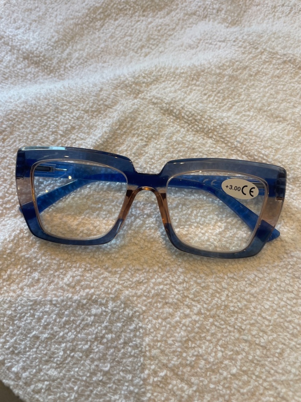 Blue Square-Frame Reading Sunglasses - +3.00